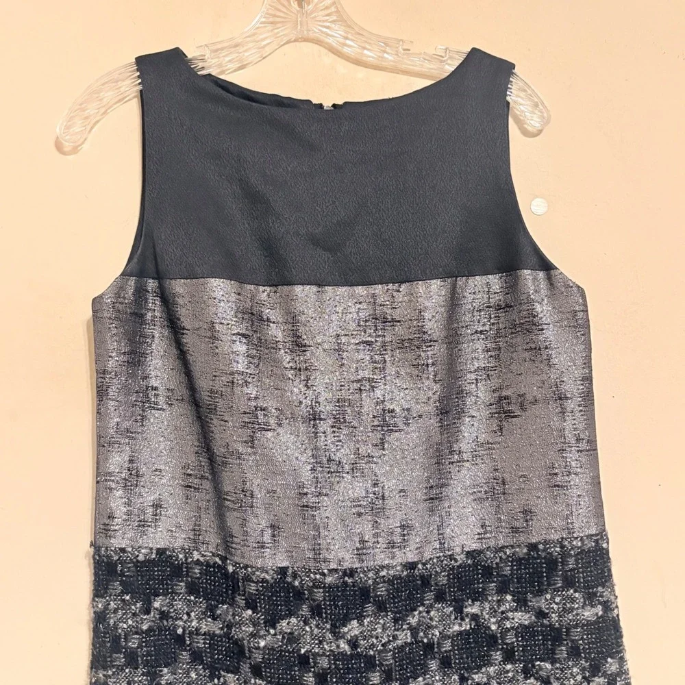 Tory‎ Burch 2008 Ready-to-Wear Runway Mixed Media Metallic Sheath Dress Size 6